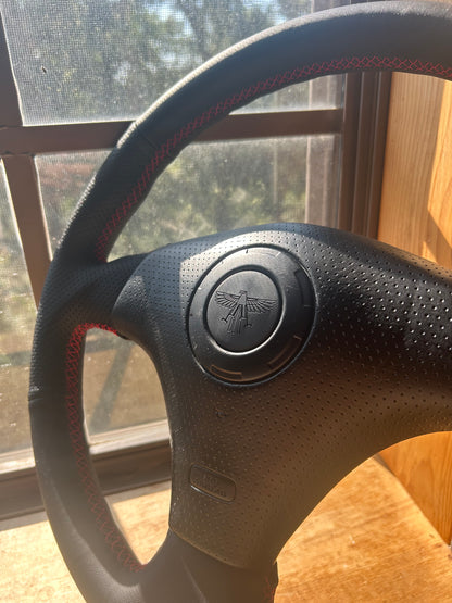 Steering Wheel Center Emblem - Toyota Celica / Corolla / Matrix